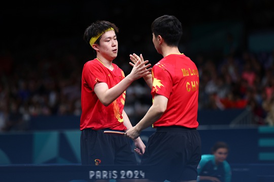 2024巴黎奥运会男子团体乒乓球中国队3-0战胜法国队晋级决赛