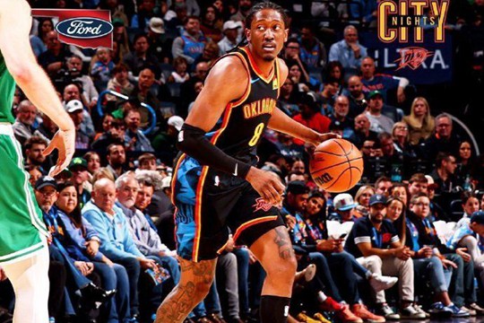 NBA青年军雷霆队豪取15连胜，网友戏称雷霆队为东方不败