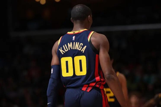 NBA交易市场 勇士仍不愿放弃库明加