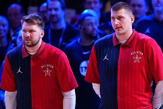 25年NBA全明星差评如潮，约基奇有什么办法解决?