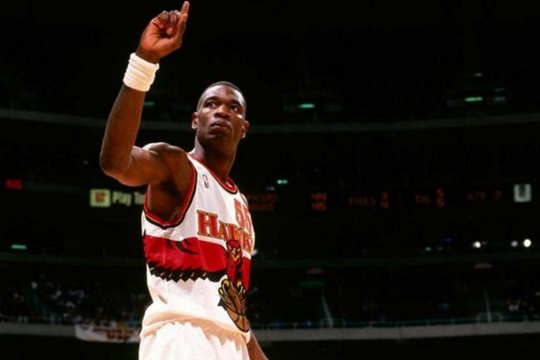 NBA设立“非洲迪肯贝·穆托姆博人道主义奖”