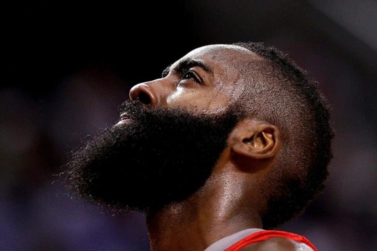 詹姆斯·哈登公开批评NBA联盟忽视了老将的领导力