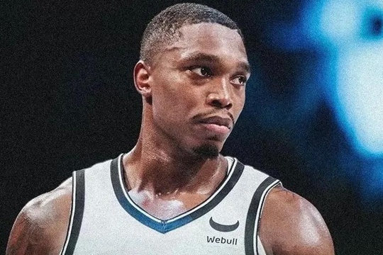 朗尼·沃克与NBA76人队达成两年合约