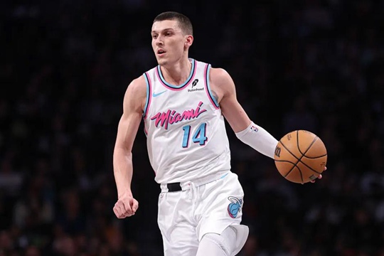 NBA本赛季的三分王会是谁？
