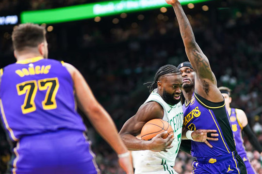 4.61亿人次见证!NBA3月9日湖凯大战创七年收视神话