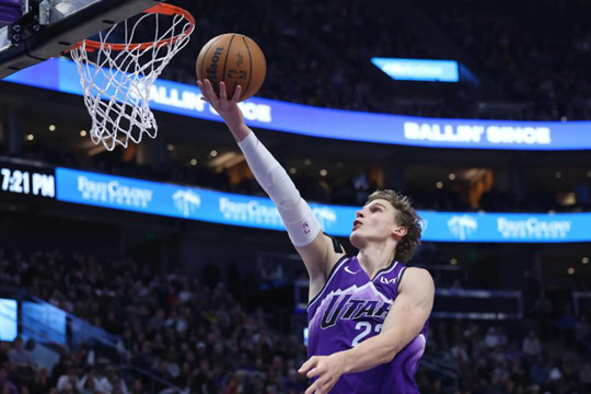 爵士队因雪藏马尔卡宁被NBA重罚10万美元，罚款后火线安排出场了