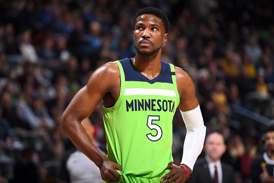 NBA赛季三分命中数Top10