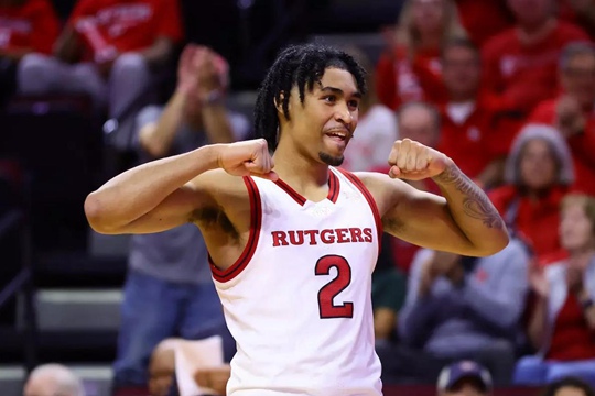 罗格斯大学的迪伦·哈珀宣布参加NBA选秀