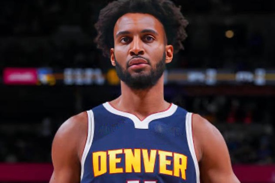 勇士队的布拉克斯顿·基当选NBA发展联盟年度最佳防守球员