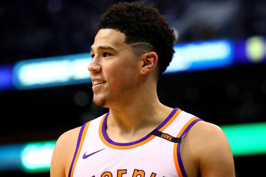 德文·布克大学时期的对手说他当时就是一位拥有NBA级别技术球员