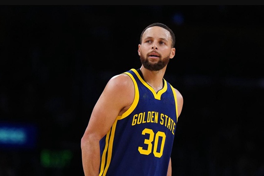 库里季后赛个人得分超越帕克,升至NBA历史前十