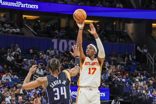 NBA湖人队25休赛期关于中锋引援目标与芬尼-史密斯的未来展望